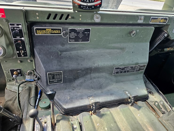 1989-am-general-m998-image-41