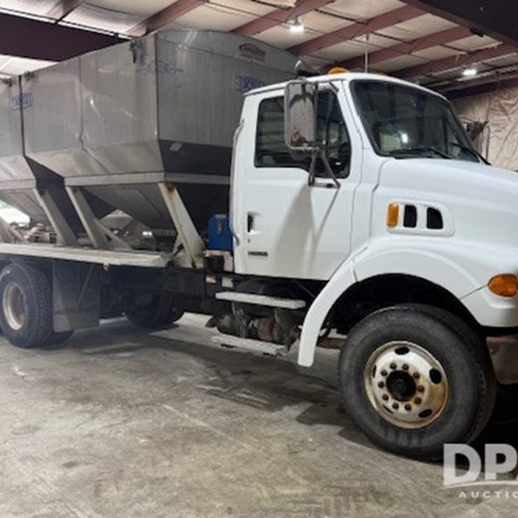 2004 CATERPILLAR C7