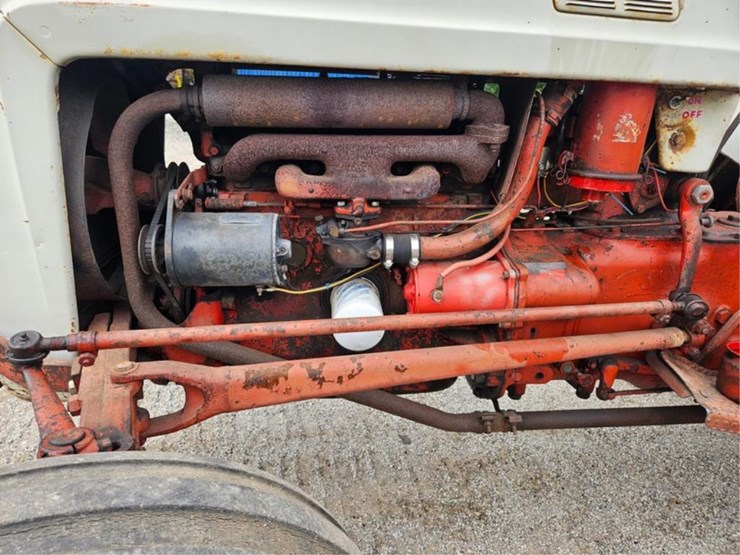 2017-ford-tractor-image-12