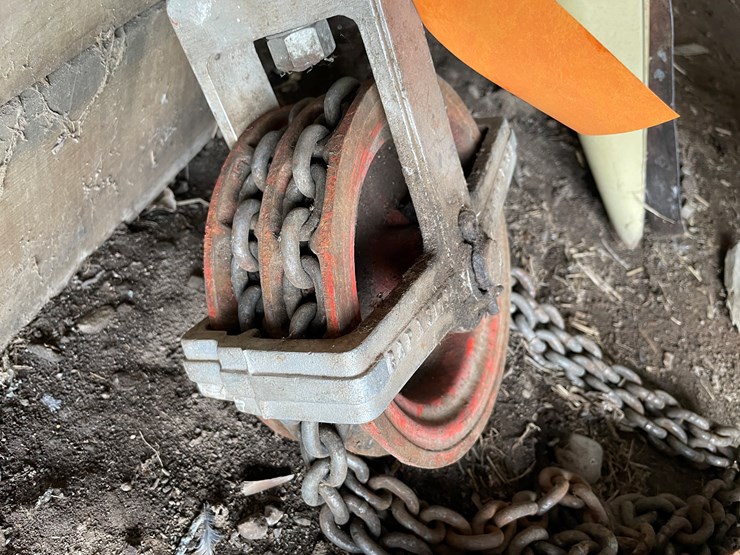 #7141-•-2000-pound-capacity-chain-block-and-tackle-image-5