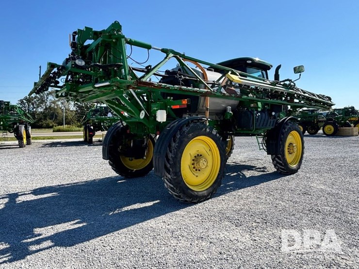 2014-john-deere-r4038-image-12