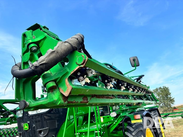 2019-john-deere-r4045-image-94