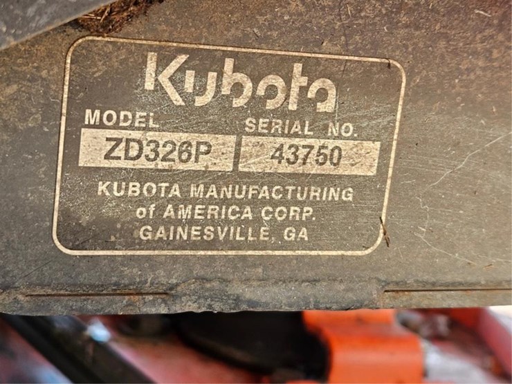 kubota-zd326-image-26