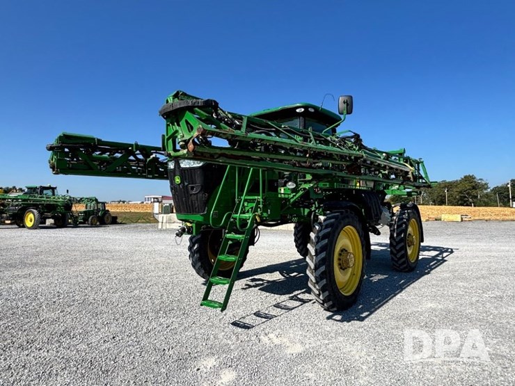 2014-john-deere-r4038-image-1