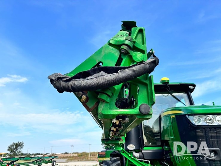 2019-john-deere-r4045-image-119
