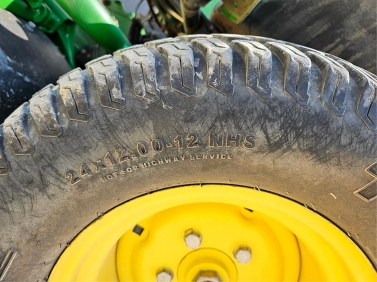 john-deere-7400-image-24