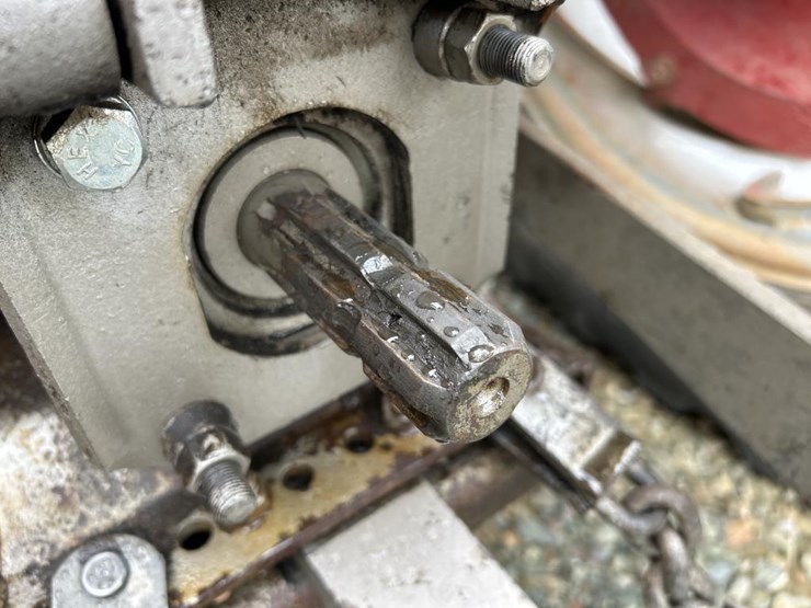 massey-ferguson-260-image-35