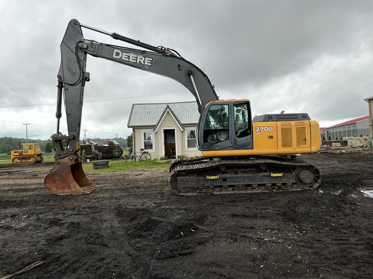 2007-john-deere-270-image-1