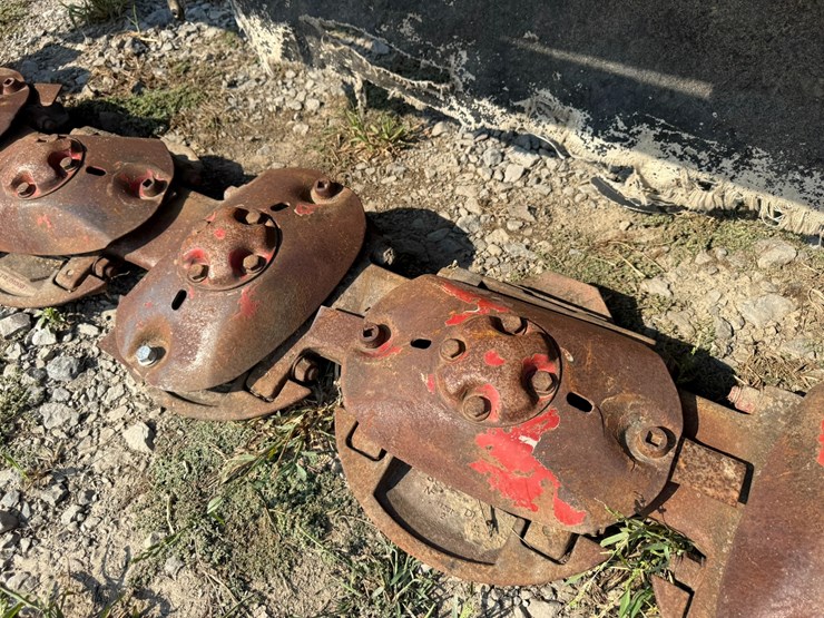 new-holland-617-image-21