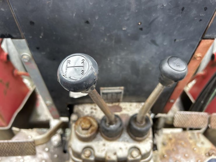massey-ferguson-260-image-51