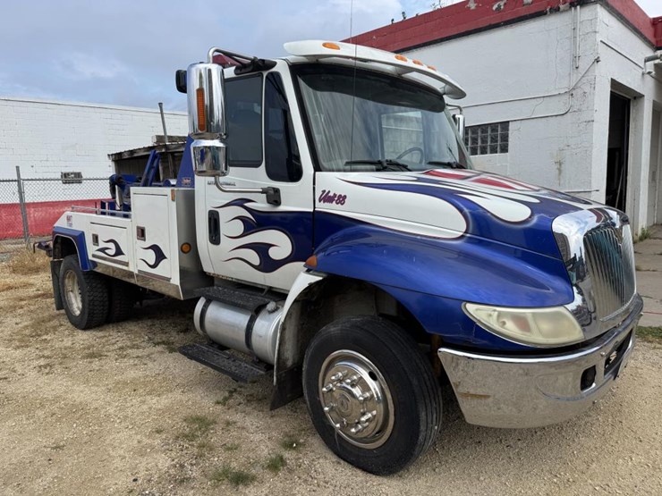 2006-international-durastar-4300-image-6