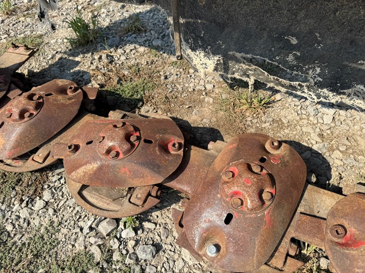 new-holland-617-image-22