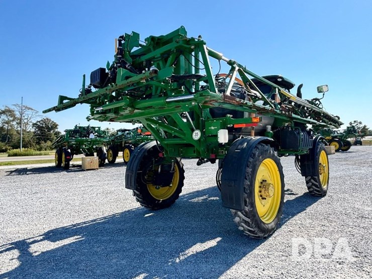 2014-john-deere-r4038-image-13