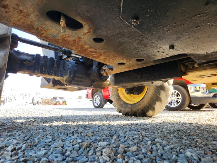 2008-caterpillar-943-image-37