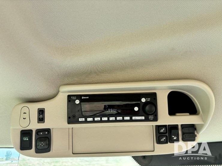 2023-john-deere-6r-175-image-84