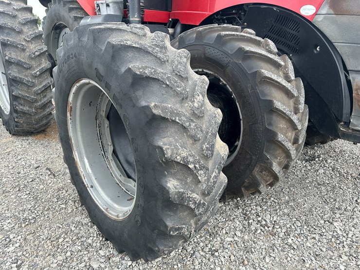 case-ih-340-image-9
