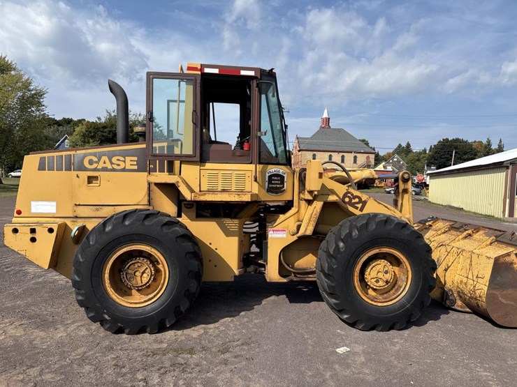 1990-case-621zf-image-6