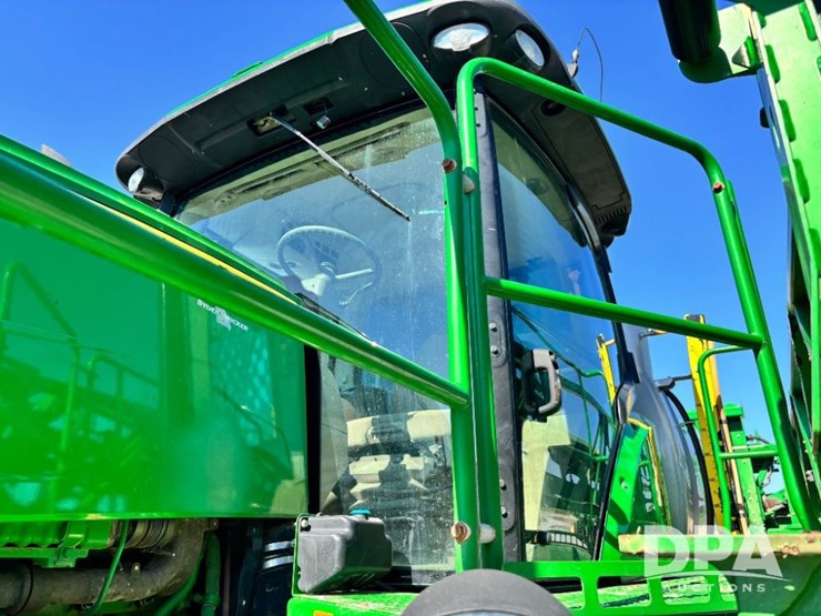 2014-john-deere-r4038-image-44