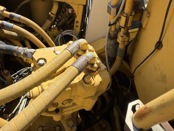 komatsu-pc300-lc-5-image-41