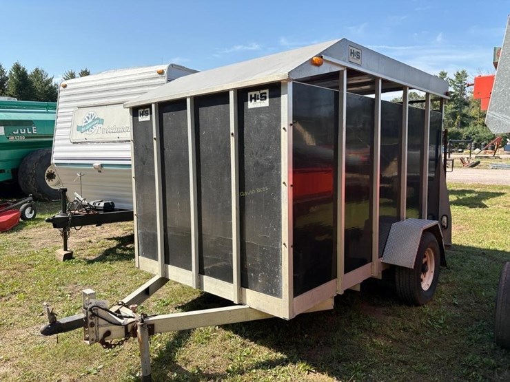 h&s-10'-livestock-trailer-image-2