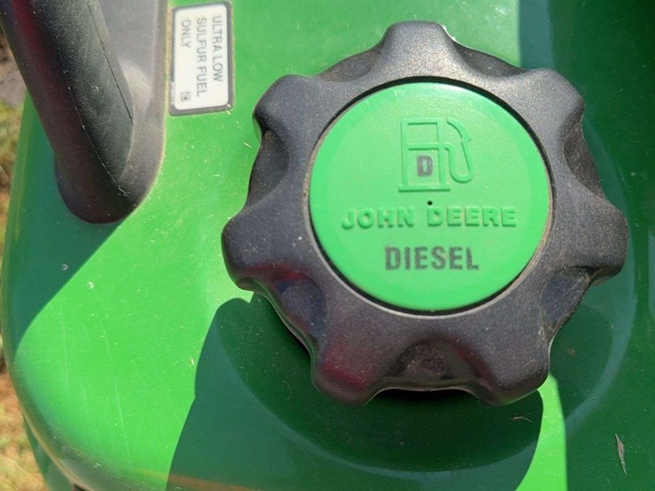 john-deere-x758-image-12