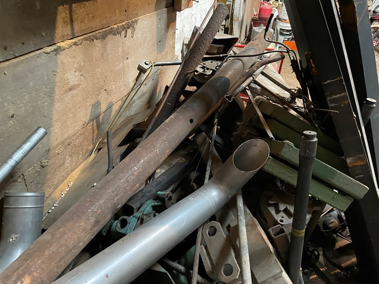 #7193-•-pile-of-various-metal-image-9