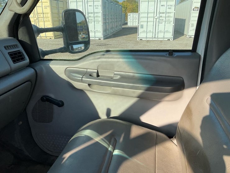 1999-ford-f550-image-71