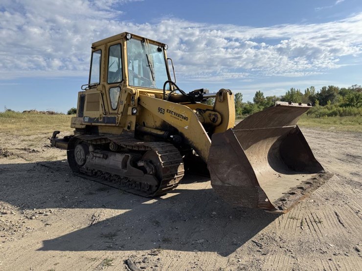 caterpillar-953-image-7