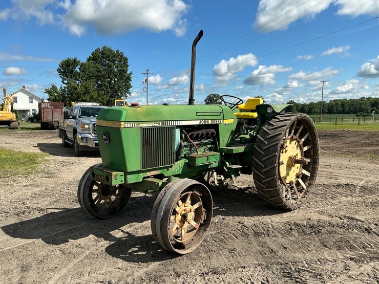 john-deere-2940-image-3