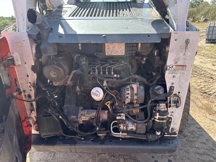 2019-bobcat-t650-image-15