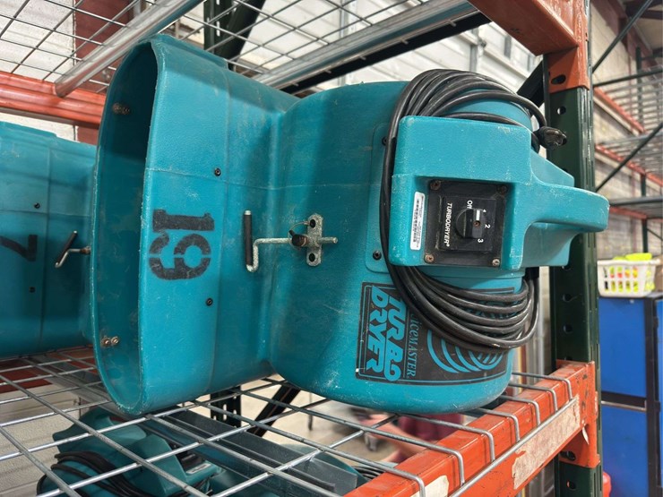(2)-service-master-turbo-dryers-image-1