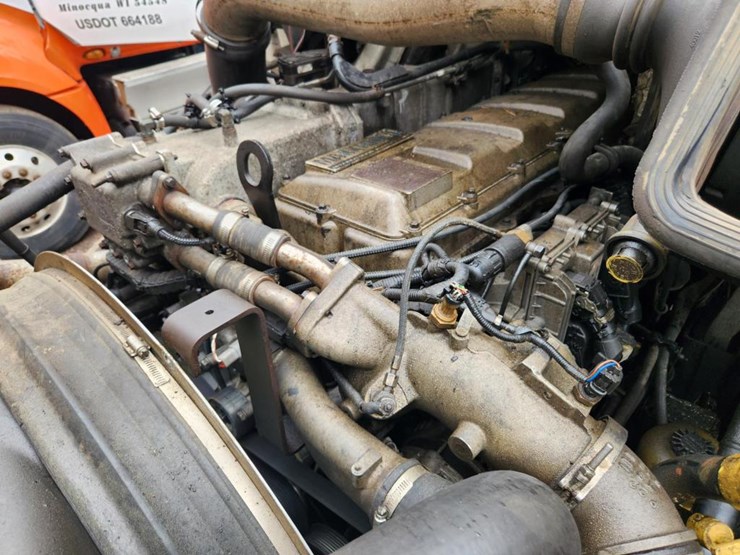 2011-international-prostar-image-39