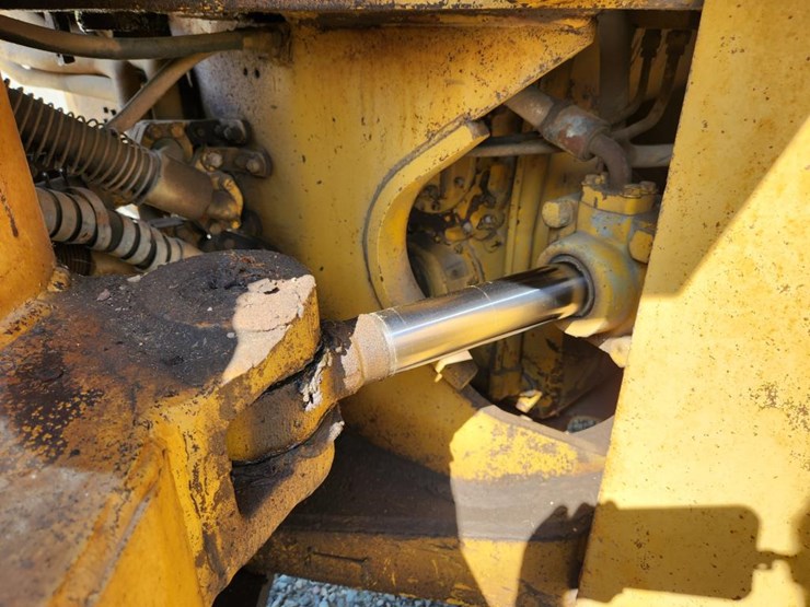 caterpillar-980b-image-31
