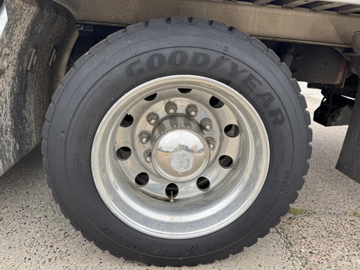 2019-kenworth-t270-image-98