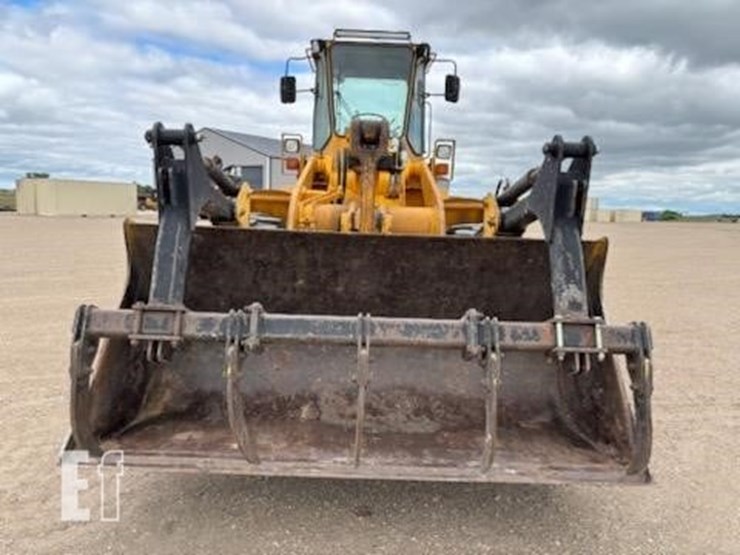 deere-624e-image-2