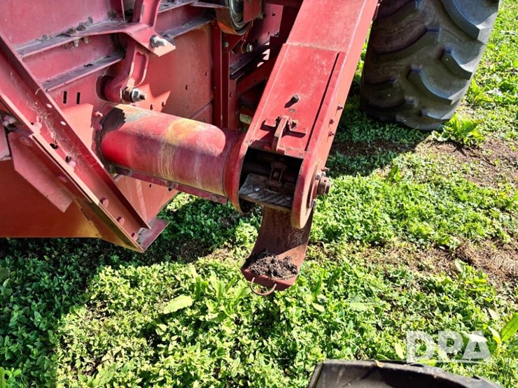 case-ih-1680-image-61
