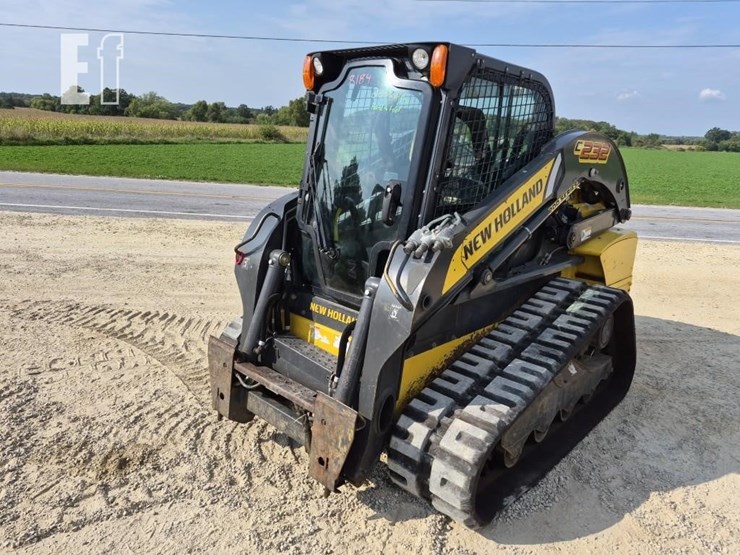 new-holland-c232-image-2