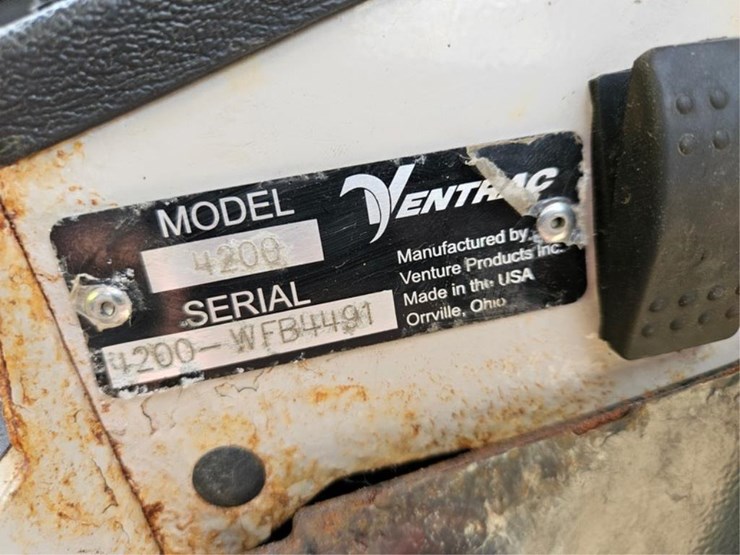 ventrac-4200-image-42