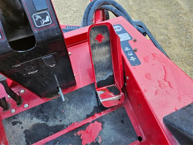 2015-toro-groundsmaster-4000d-image-27