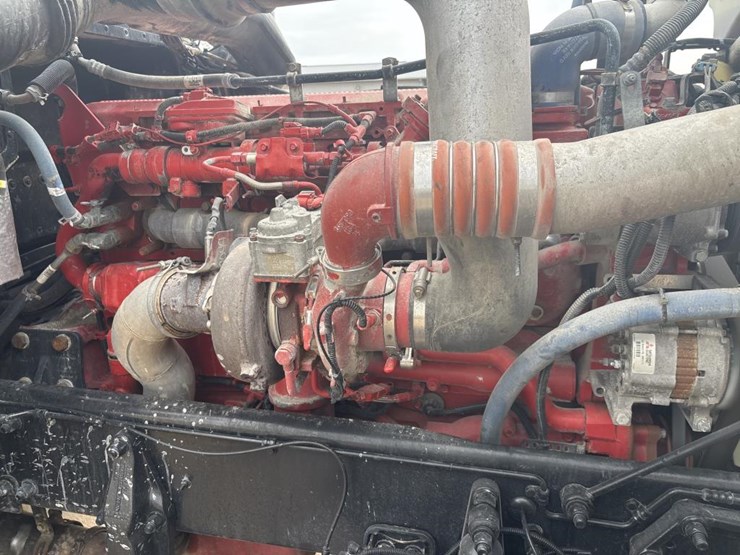 peterbilt-389-image-18