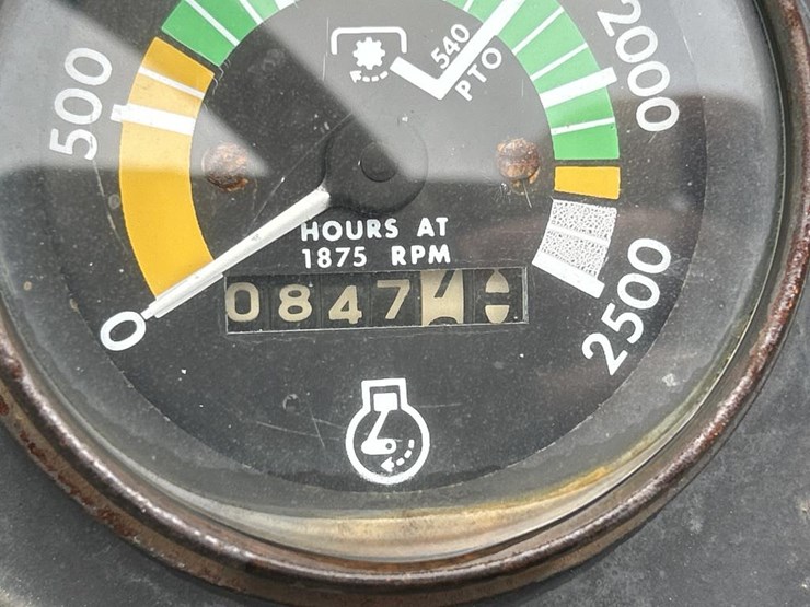 massey-ferguson-260-image-54