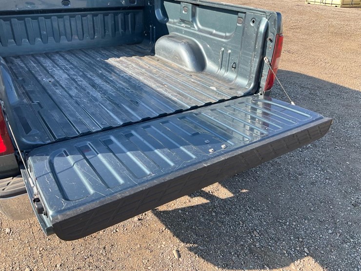 2010-gmc-sierra-1500-image-37