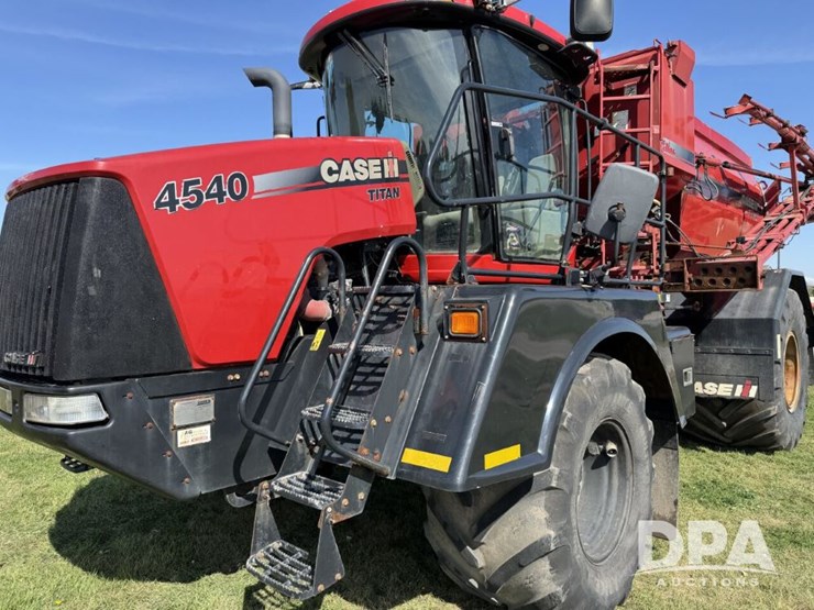 2016-case-ih-2016-image-9