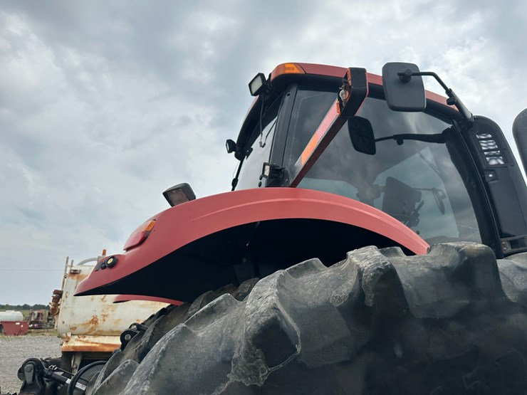 case-ih-340-image-38
