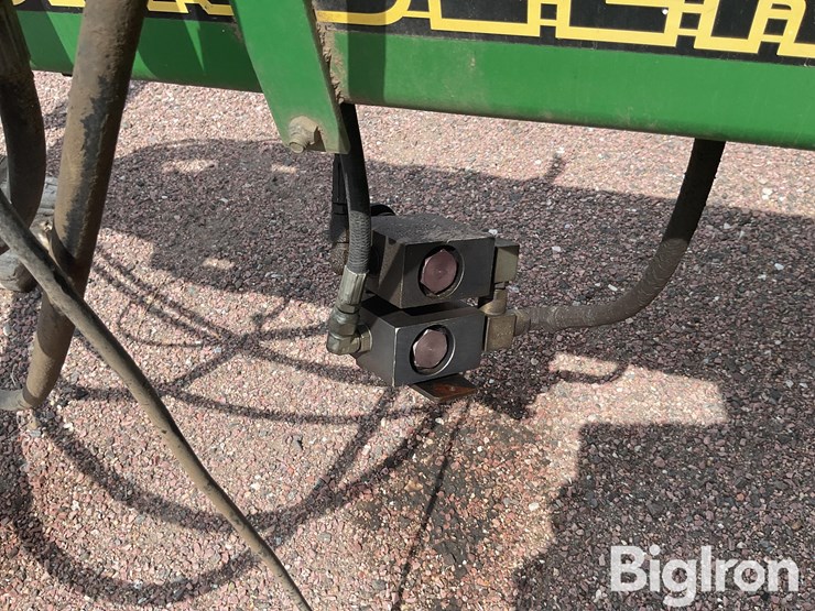 2001-john-deere-1770-image-10