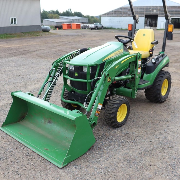 2021 JOHN DEERE 1025R
