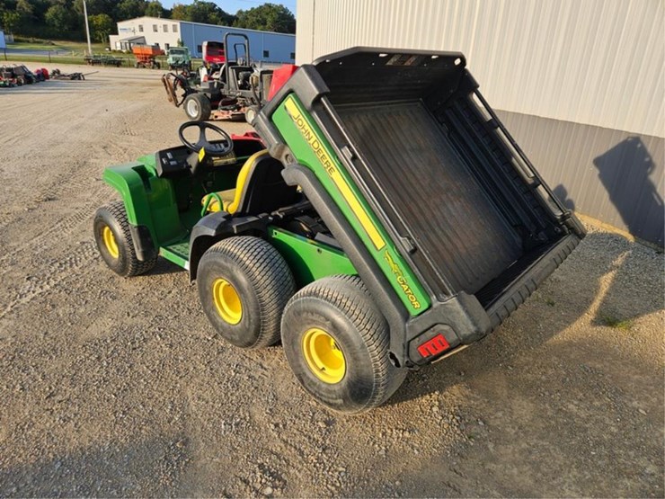 john-deere-gator-image-10