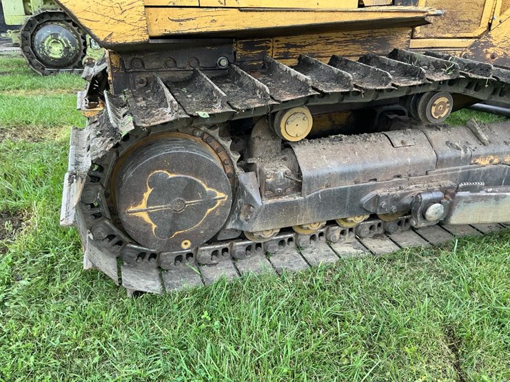 1999-deere-850c-image-30