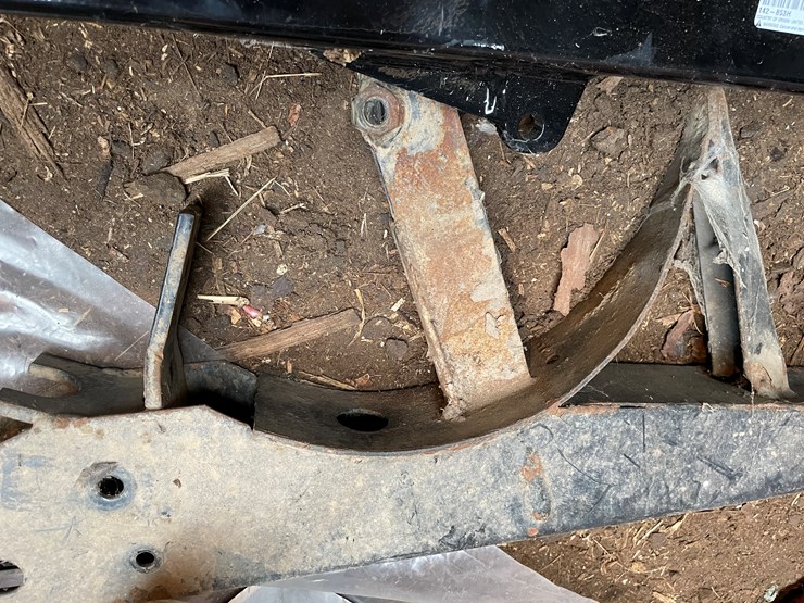 #7181-•-great-plains-grain-drill-parts-image-9