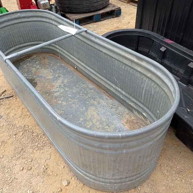 ALUMIMUM WATER TANK